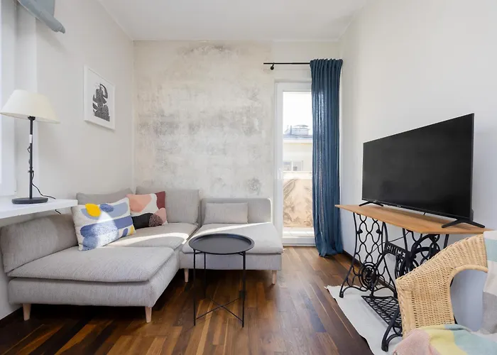 Bright Apartment In Downtown Warsaw By Noclegi Renters
